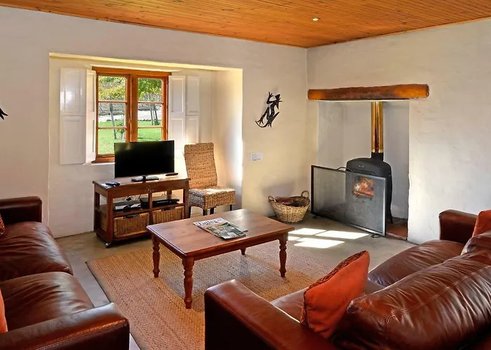 Bo La Motte Farm Cottages