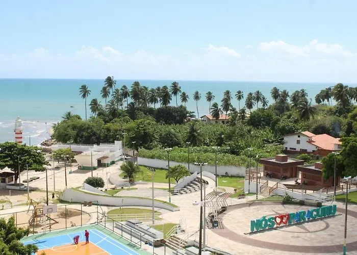 Flat com Varanda e Vista Mar