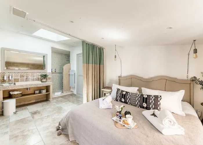 Ma Maison A Valbonne - 3 Luxury Apartments In Heart Of Village