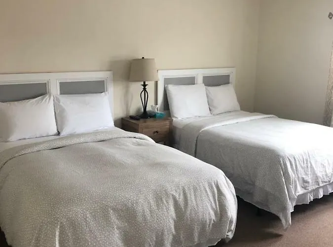 Boardwalk Beach Inn