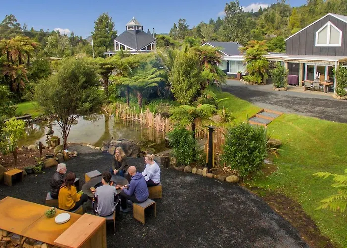 Wairua Lodge - Rainforest River Retreat