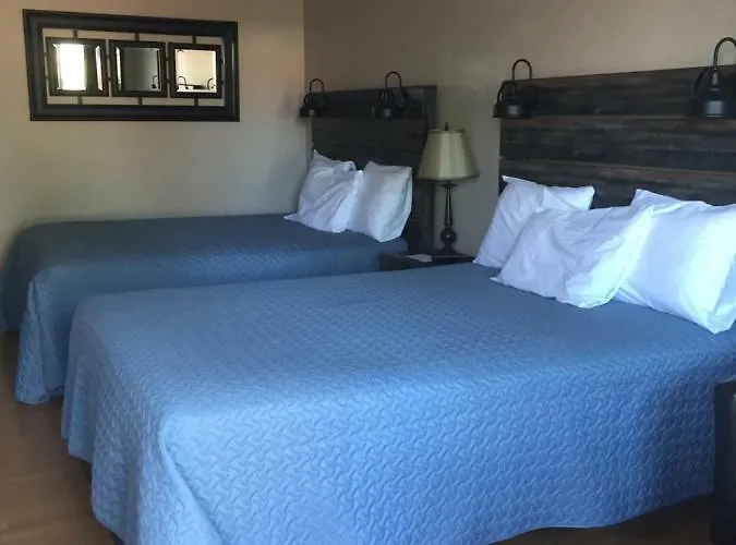 Kacee'S Northern Suites