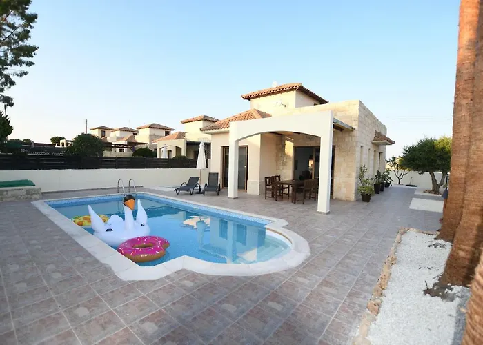 Villa Trachonas
