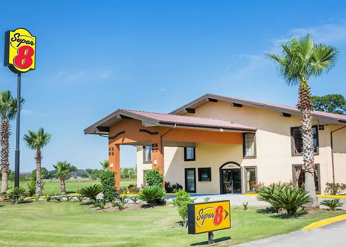 Super 8 By Wyndham Kinder La