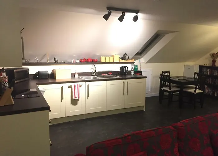 Runa Guest House