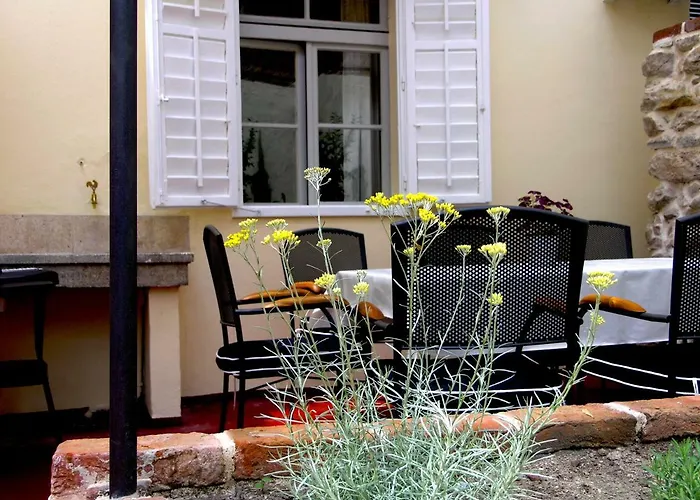 Holiday Home Lija Center