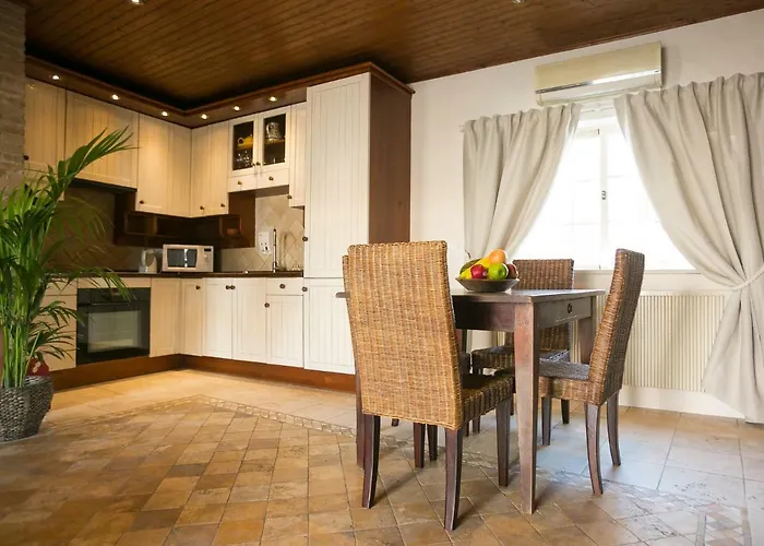 Carvoeiro Beach Duplex