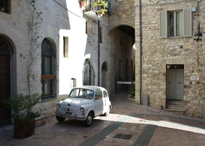Palazzo Calocci Appartamenti In Assisi