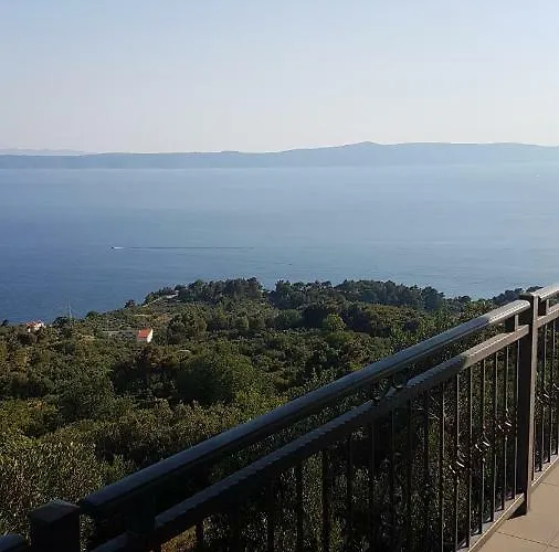 Holiday Home Mia