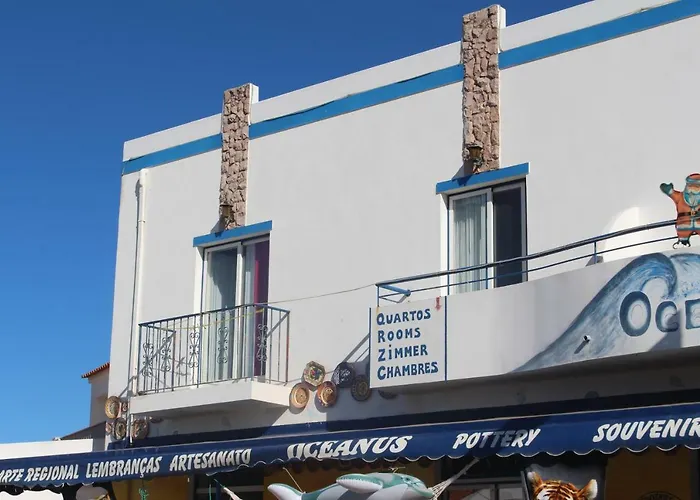 Sagres Sunny Room With Private Bathroom 300M From The Beach