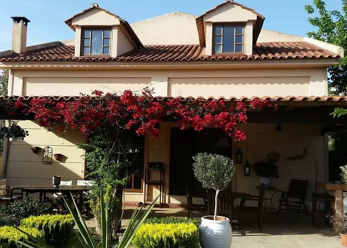 Rafina Great Feeling Villa
