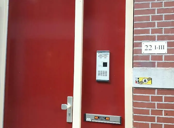 verzorgde kamer in monumentenpand