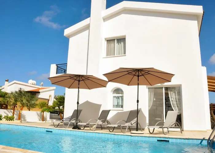 Villa Olivia, Coral Bay
