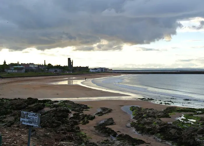 St Andrews Holiday Home - Bay Views