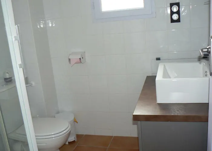 Appartement Centre Collioure Clim Patio Wifi