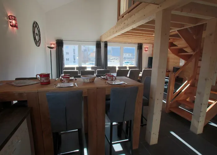 Les Chalets Du Grand Galibier