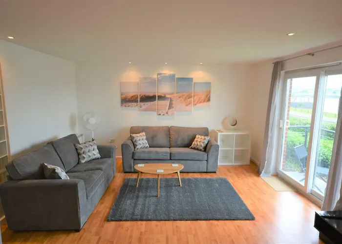 Coastal Apartments - Wales