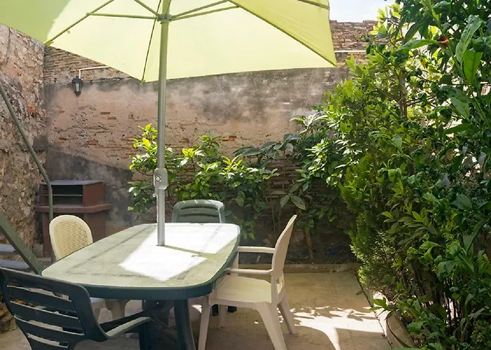 Casa De Pueblo En Centro Historico De Denia