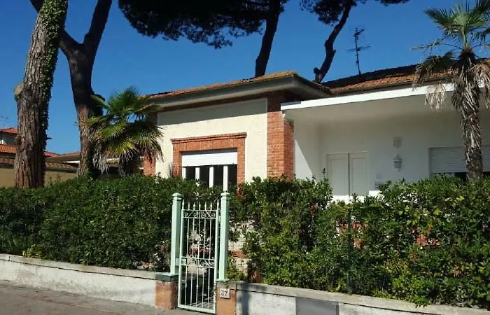 Villino Piera, 250 M Dal Mare