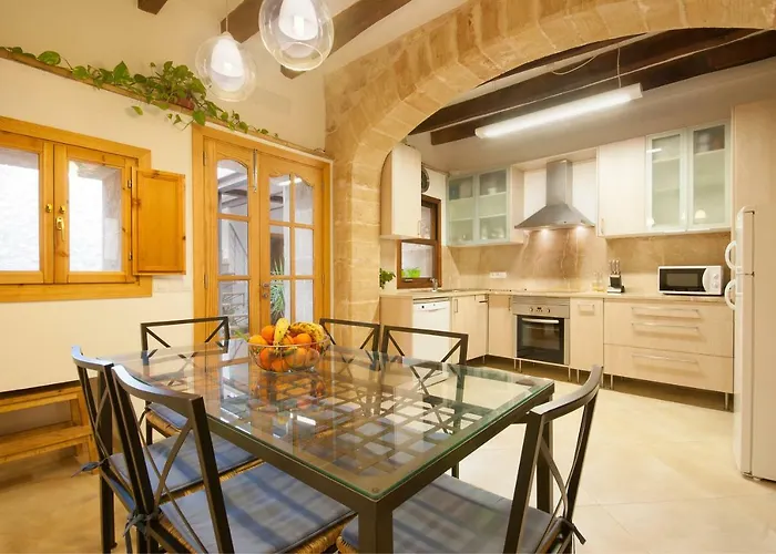 Casa Aina, 15