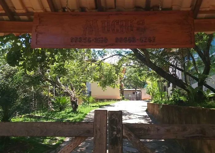 Chales Mucios