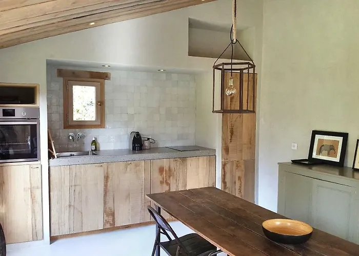 La Petite Maison