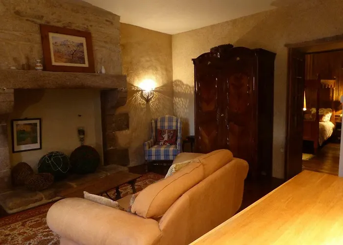 Appartement Des Remparts, Avec Jardin En Centre Ville