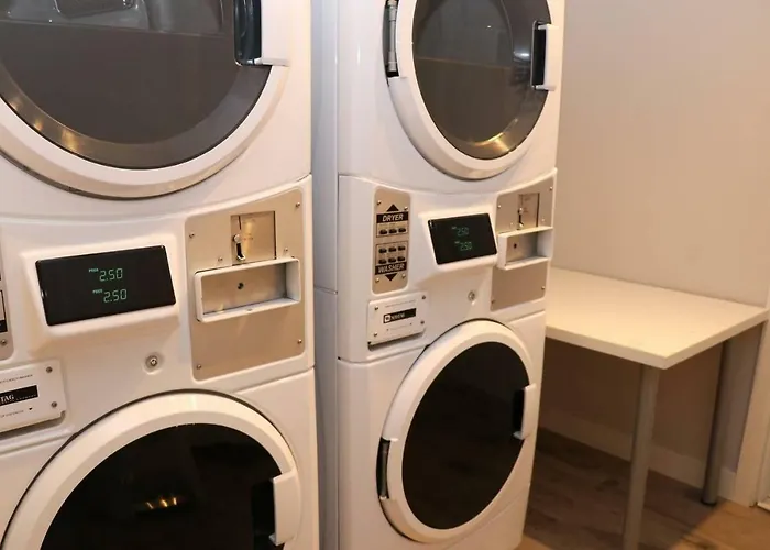 Stylish Studio In Brookline-5Min Train To Boston.. #2