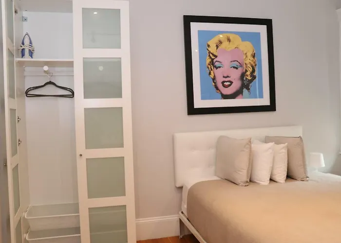 A Stylish Stay W/ A Queen Bed, Heated Floors.. #21