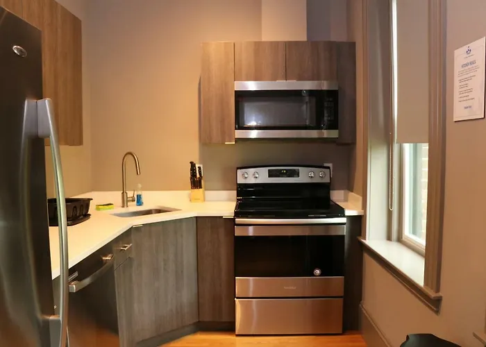 A Stylish Stay W/ A Queen Bed, Heated Floors.. #26