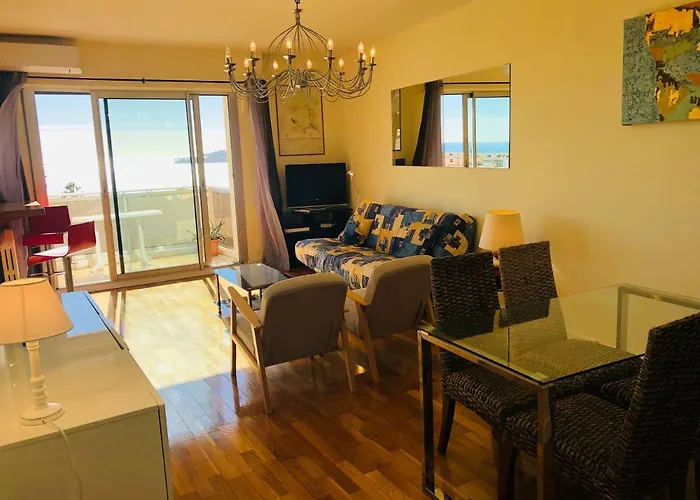 **** Panoramic Top Roof In Beaulieu ****