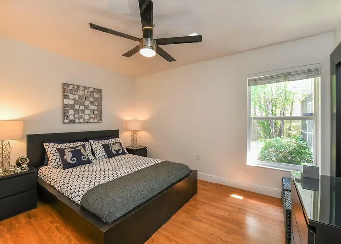Beach Rose House With Pool & Spa - Near Beaches