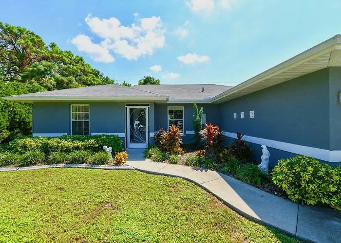 Beach Rose House With Pool & Spa - Near Beaches