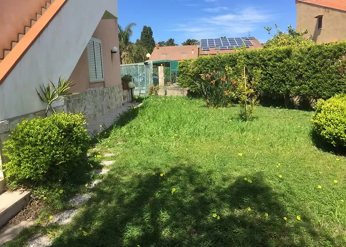 Villetta Immersa Nel Verde Ma Vicina Al Mare