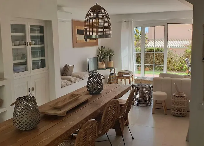 Old Village Design 3 Bedroom Townhouse