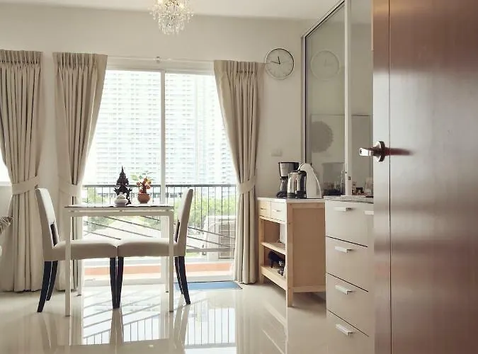 Trio Gems Condo Pattaya, Thailand