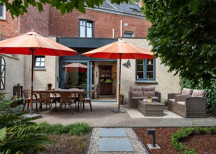 Stadshuisje 36