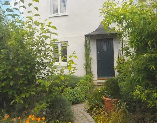 Mulberry Cottage