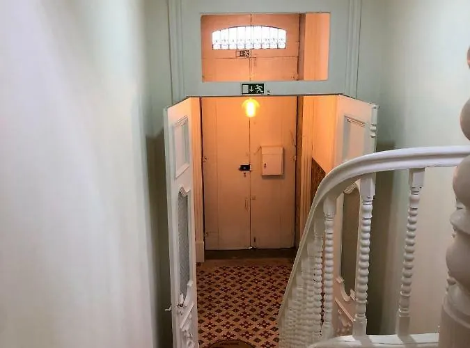 Carmo House