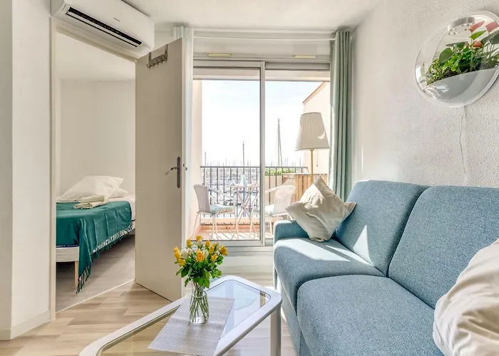 Appartement Et Studio Le Mediterranee Port Soleil