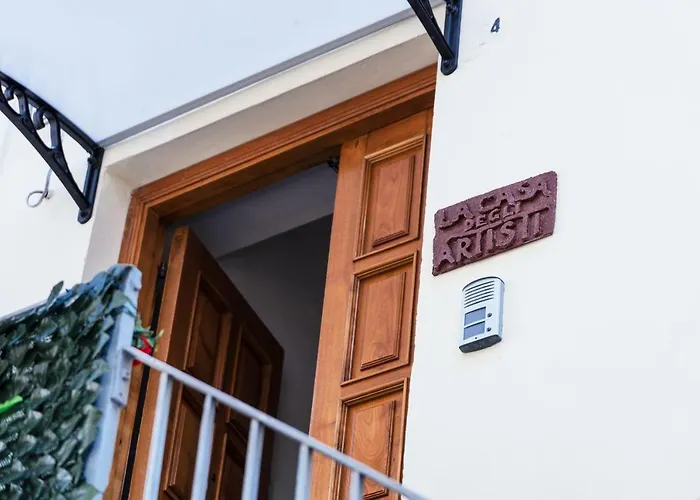 Casa Degli Artisti Diamante