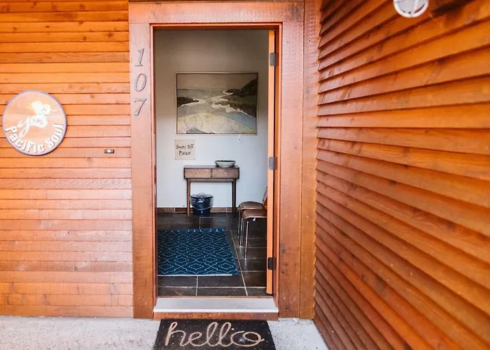 Pacific Soul Eco-Luxe Vacation Home