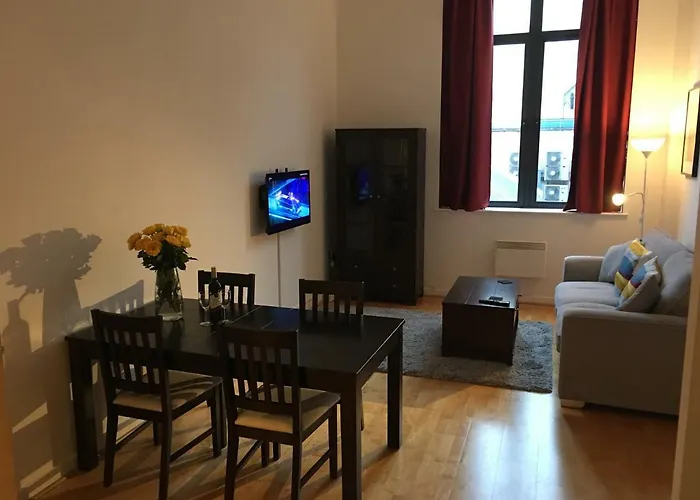 Stylish City Centre Apartment