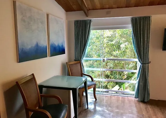 Suites na Casa da Praia