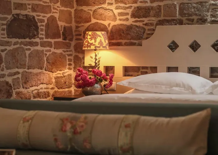 Cunda Lena Otel