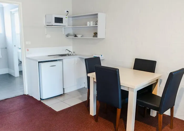 Balan Village Motel