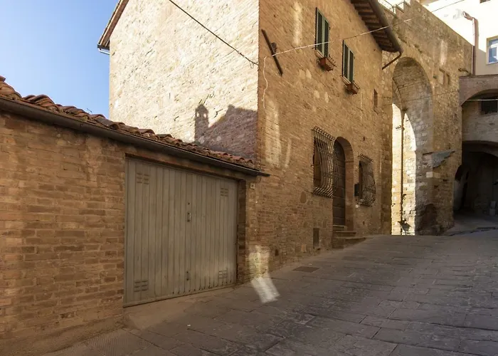 Borgo Buio Town House