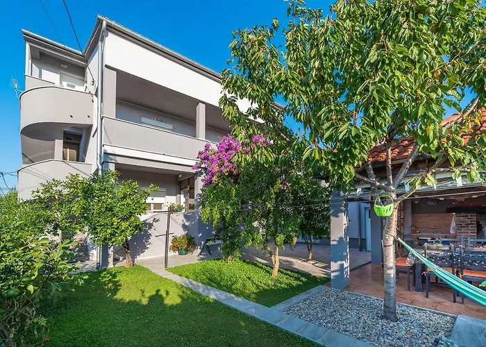 Apartments Luky