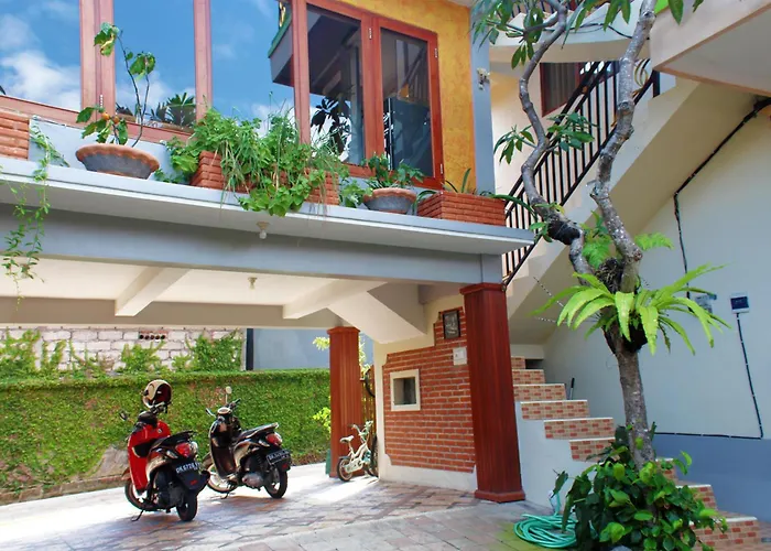 Cr Tris Rooms Seminyak