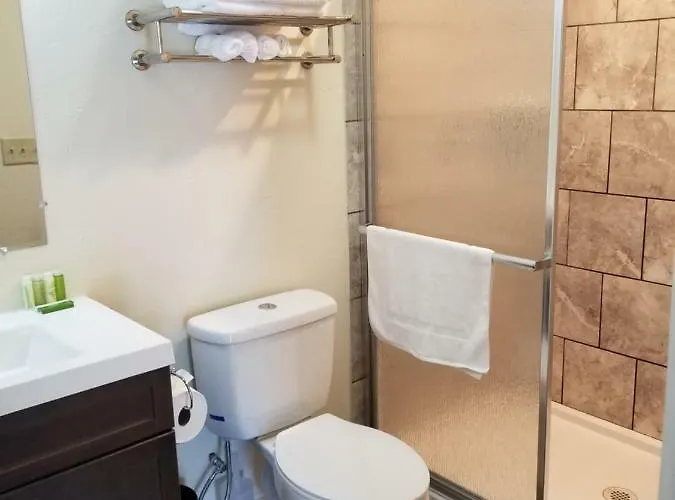 Sunset Cottage Motel Rooms